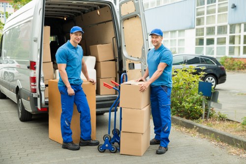Careful handling of household items during a Roehampton move