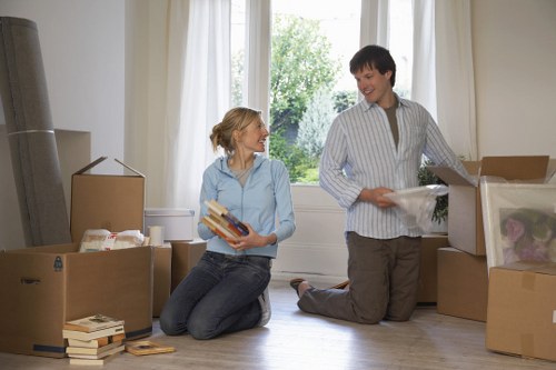 Van transport for flat and house moves in Roehampton